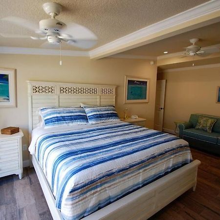 Bahamian Cottage - Heated Pool Walk To The Beach Cocoa Beach Exterior photo